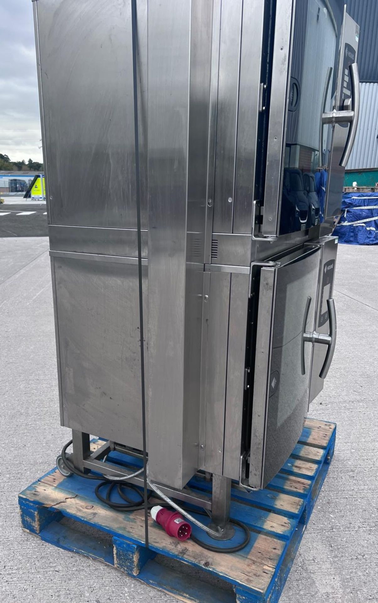 1 x Houno Double 6 Grid Stacked Combi Oven - Model: C 1.06 / CPE 1.06 - Image 2 of 13