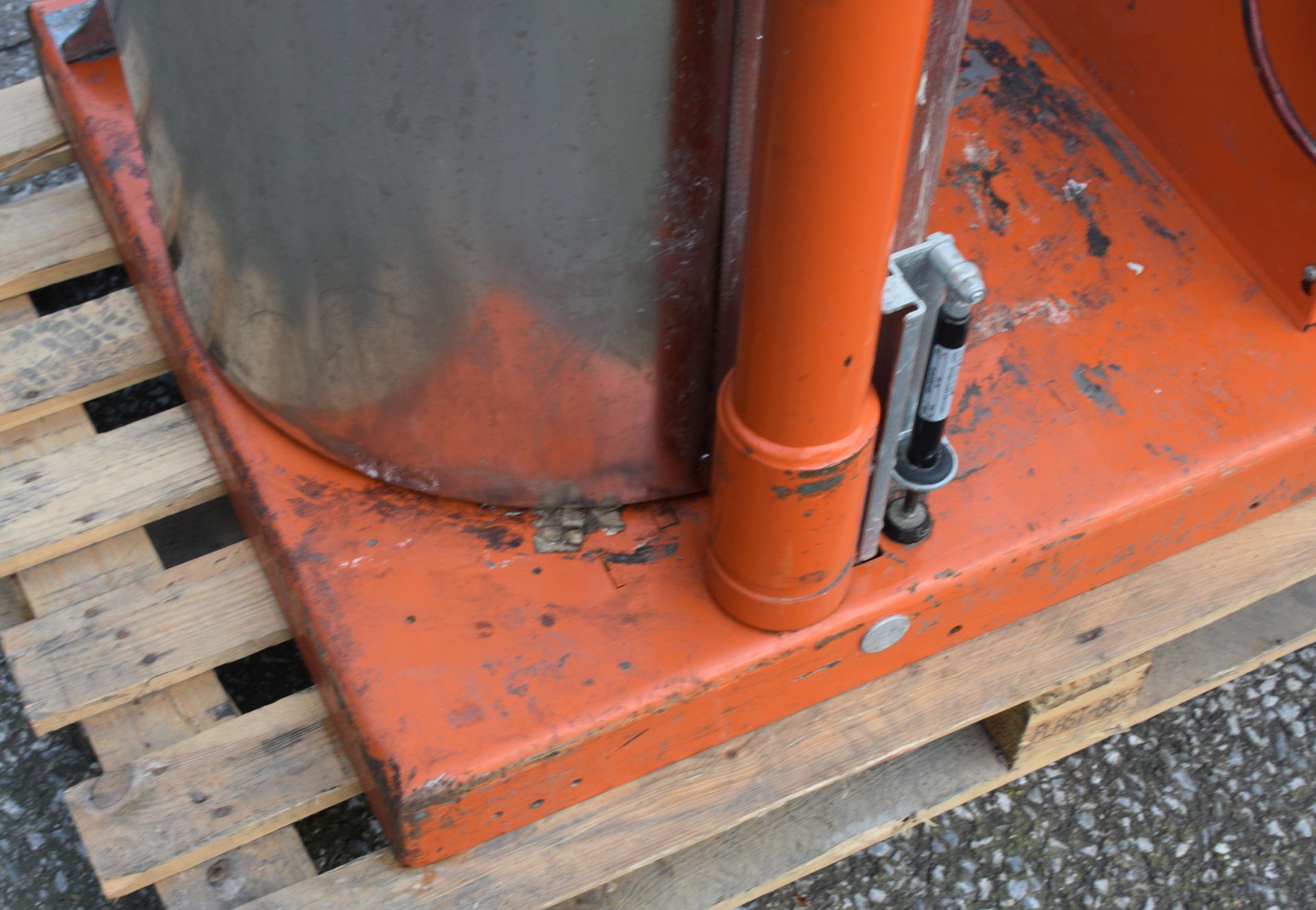 1 x ORWAK 5030 In-Bag Waste Compactor - Image 14 of 14