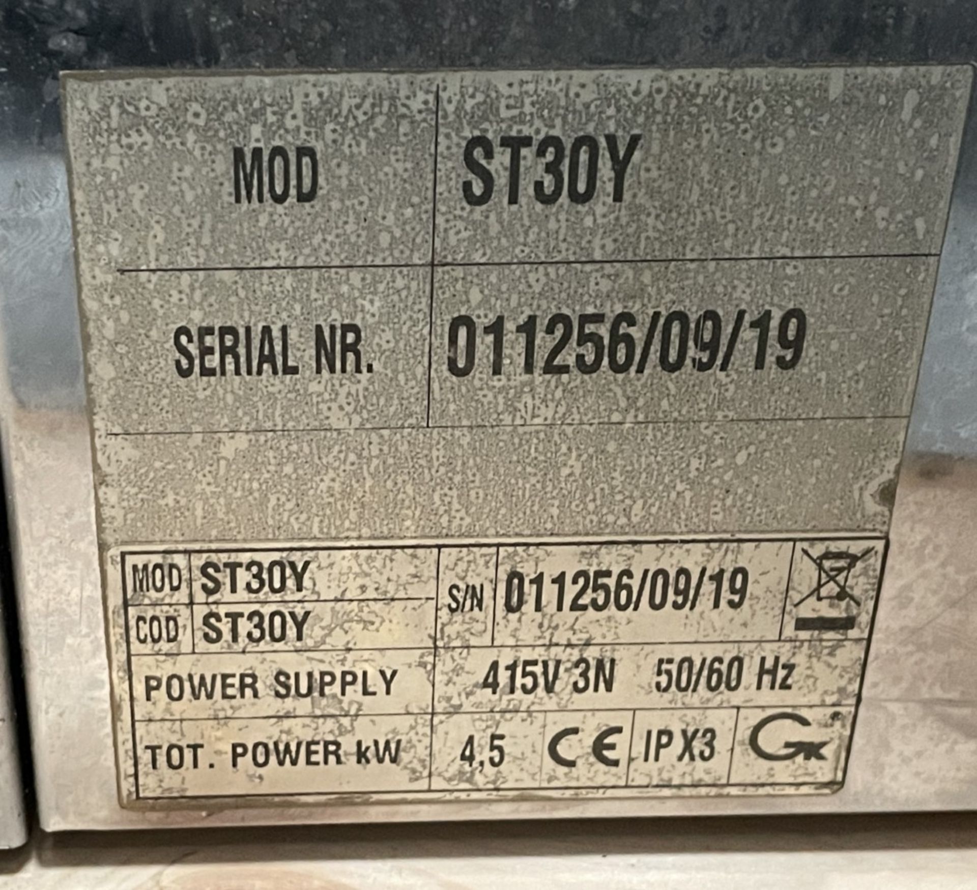 1 x Control Induction ST30Y Hi-Touch Rise and Fall Cooking Grill - 415v - Image 6 of 12