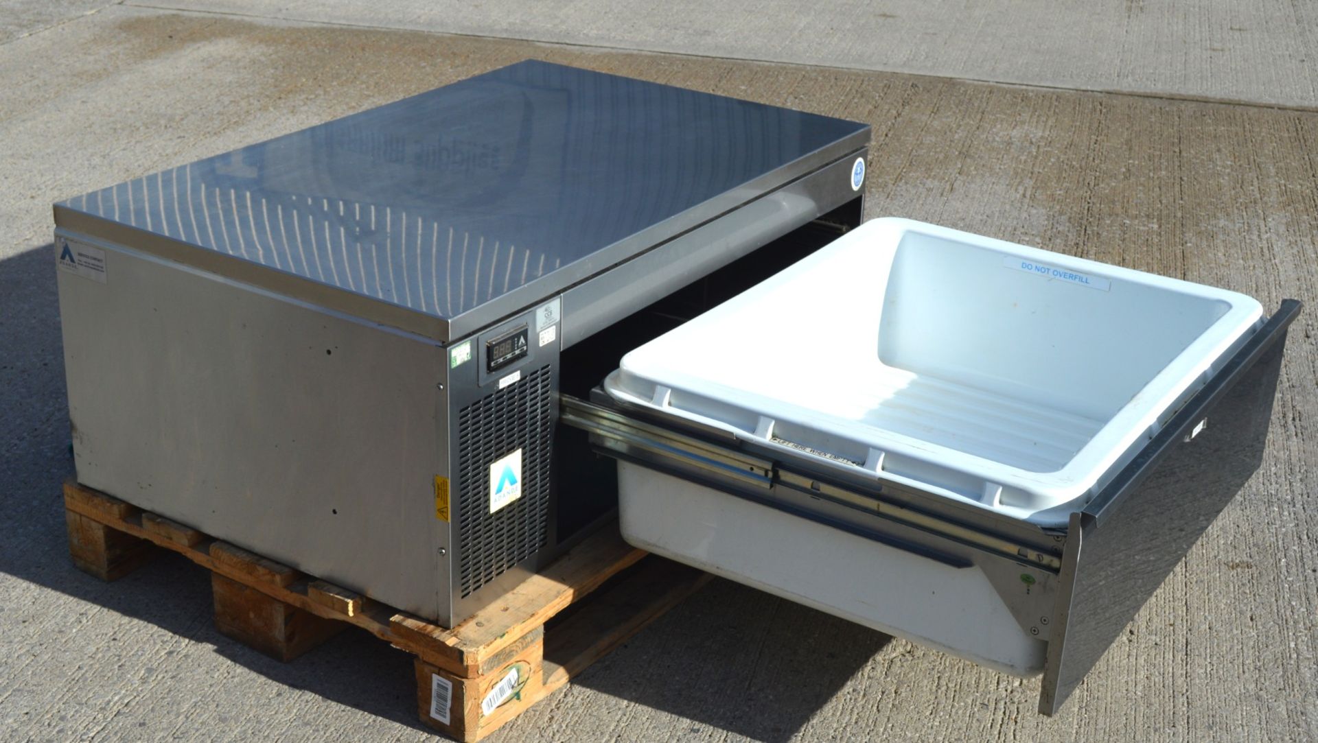 1 x Adande Undercounter Single Drawer Refrigerator - Side Engine VCS Series RRP £2,800 - Image 6 of 10