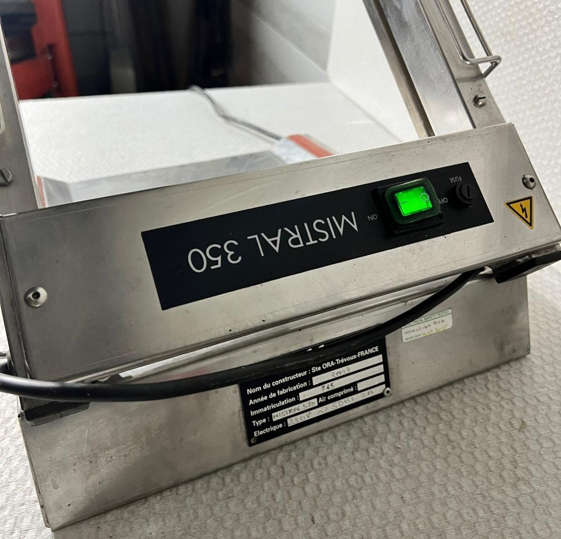 1 x Mistral 350 Fish Packaging and Thermtop Packaging Machine - For Sealing Fish and Other Meats - - Image 6 of 6