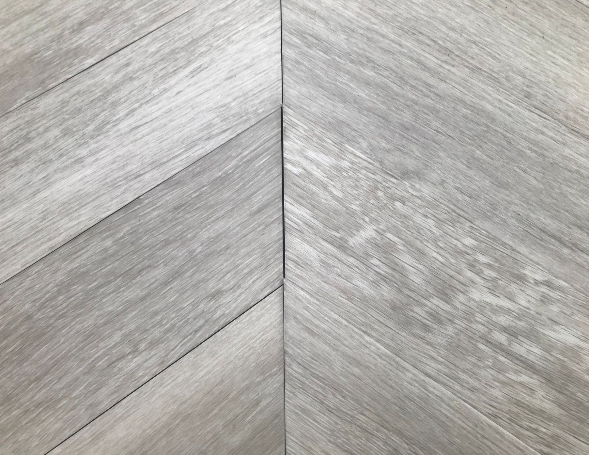 1 x Lot Of Karndean Kaleidoscope Herringbone Design LVT Flooring - 20Sqm - RRP £1,899.00 - Ref: - Image 4 of 4