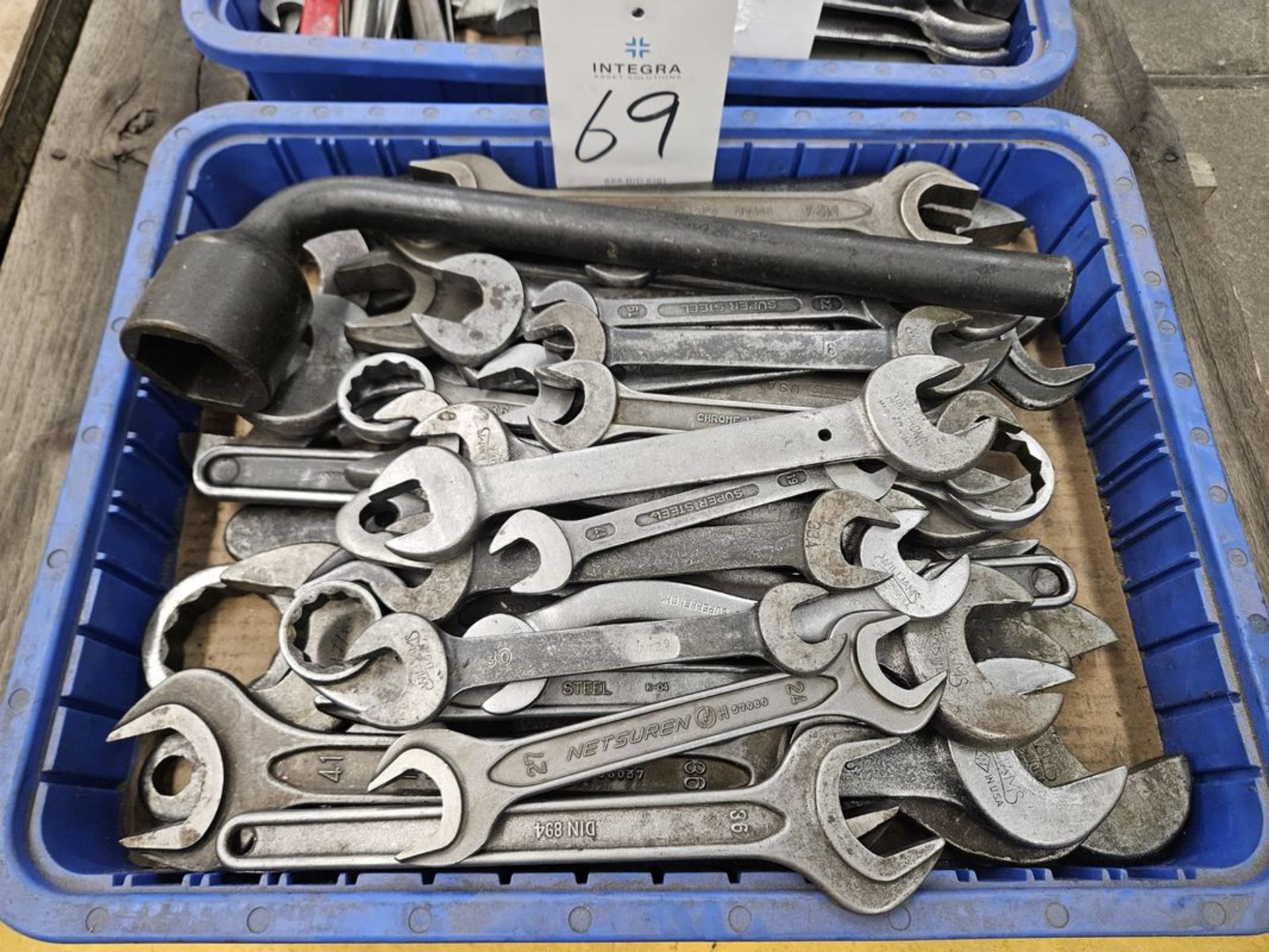 Lot of Assorted Wrenches