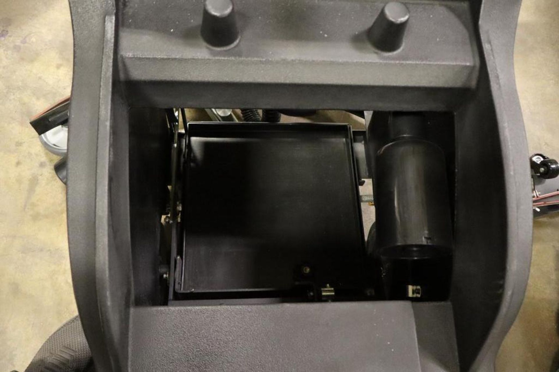 Powr-Flite PAS20BA Predator 24-Volt Floor Scrubber, S/N 422B000715 - Image 5 of 6