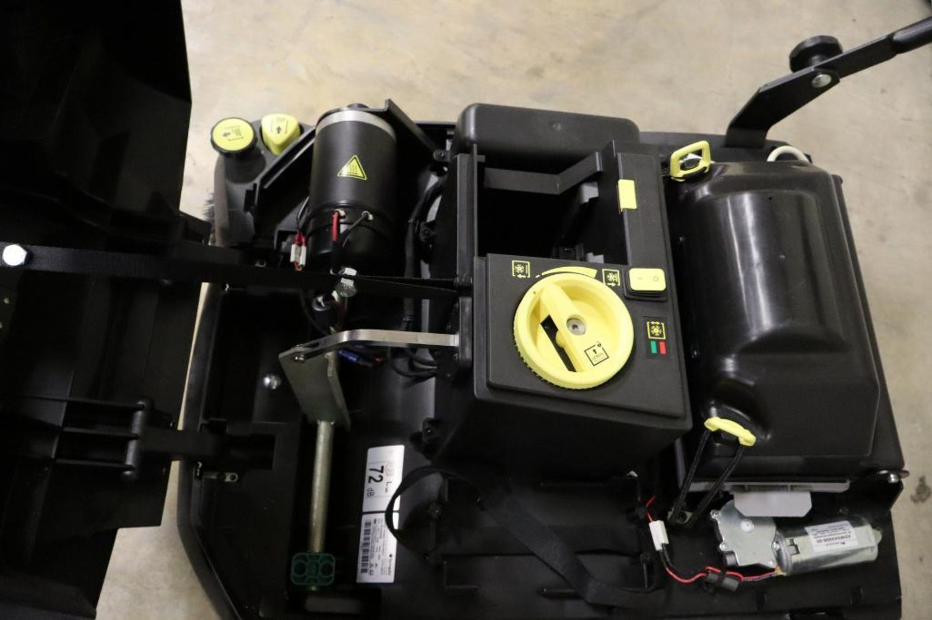 Tornado Tempest Cordless Walk-Behind Sweeper - Image 4 of 4