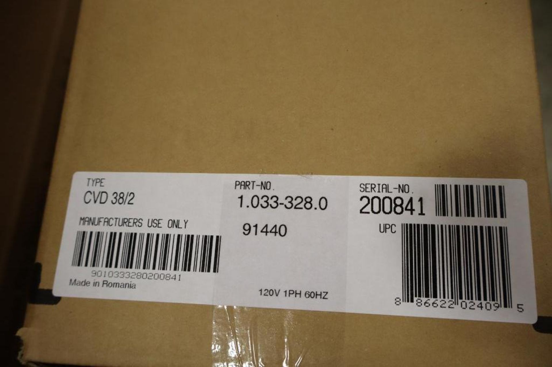 Tornado CVD 38/2 Dual Motor Upright Vacuum - Image 2 of 3