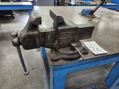 Reed 4-1/2 Bench Vise (Toledo, Ohio)