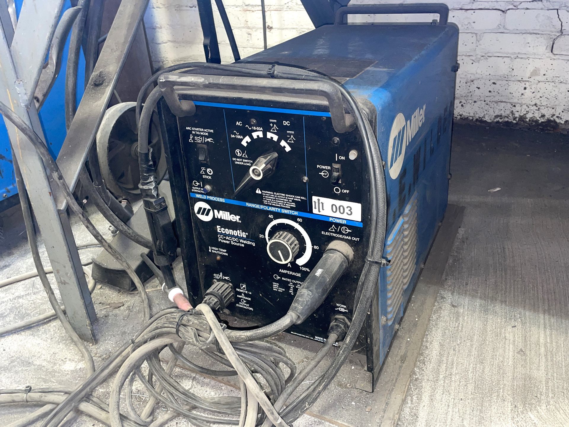 Miller Econotig Welder, Constant Current, AC/DC, S/N KK317632