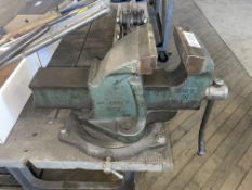 Paramo No. 6 Bench Vise, 6" Capacity