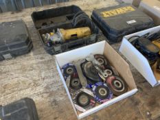 Lot with a DeWalt D28402 Electric Angle Grinder and Box of Grinding Disc's