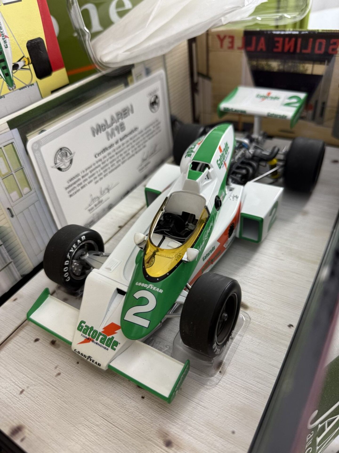 Carousel 1 AAR McLaren M16 1975 Indi 500 J. Rutherford.1:18 - Image 3 of 6