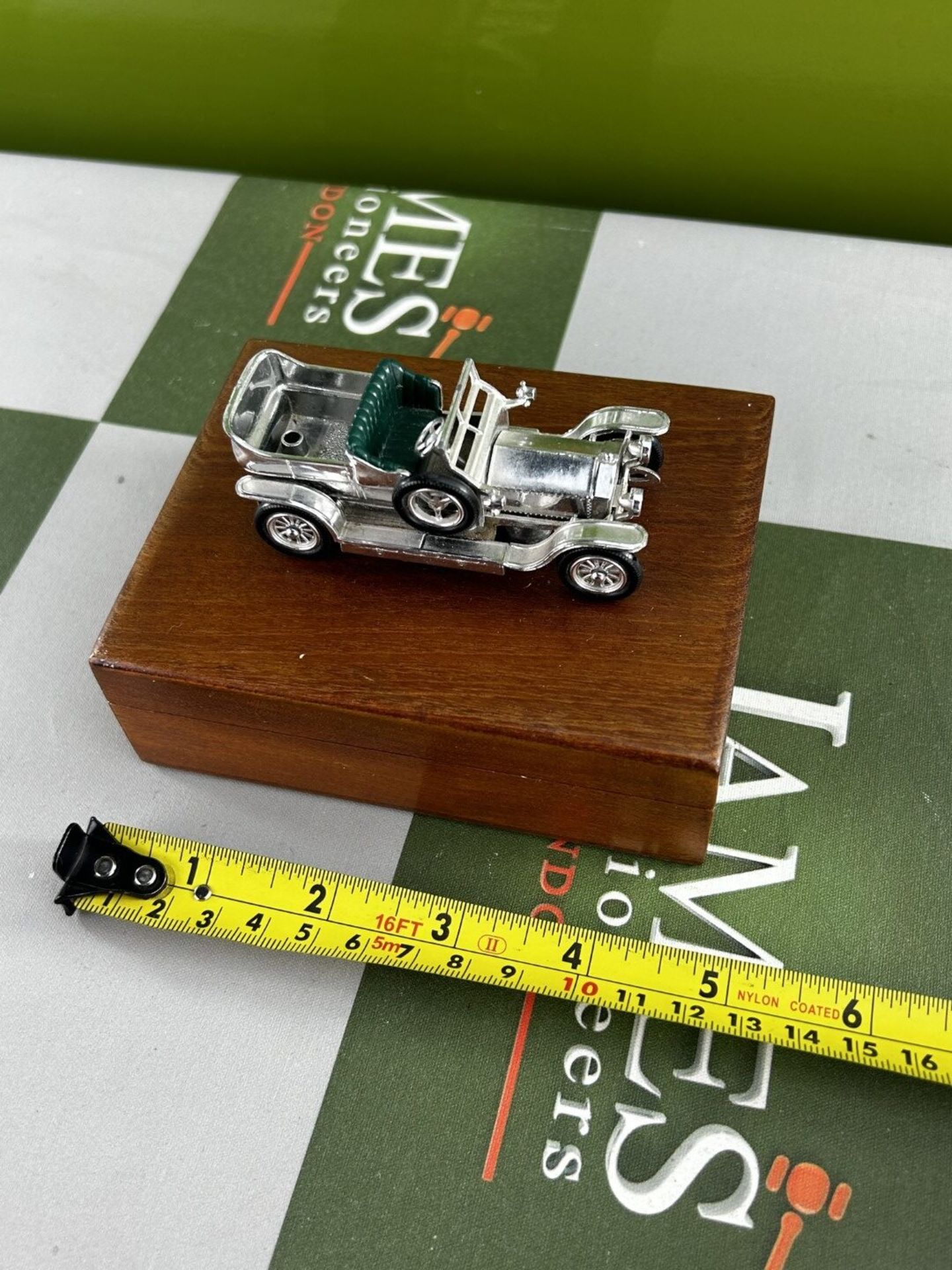 Vintage 1907 Rolls Royce Silver Ghost On A Solid Wood Teak Box. - Image 6 of 7