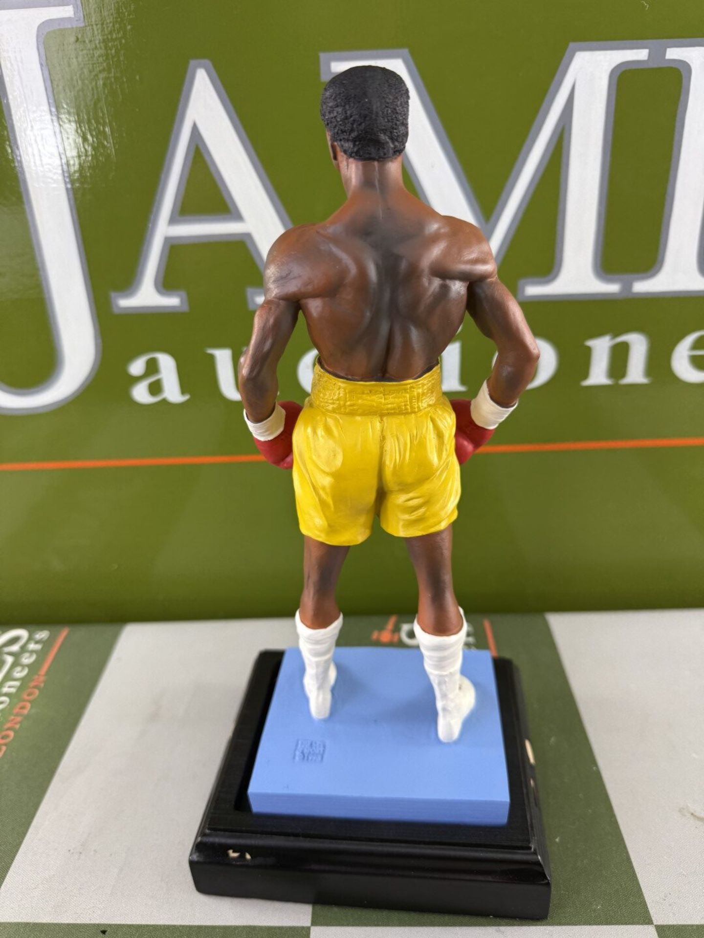 Chris Eubank Middleweight Boxing Champion- The Art Of Sport By Endurance Figurine. Sculpted by Danie - Image 5 of 5