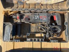 BOSCH BULLDOG XTREME ELECTRIC HAMMER DRILL W/ CASE
