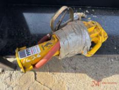 PNEUMATIC POST DRIVER