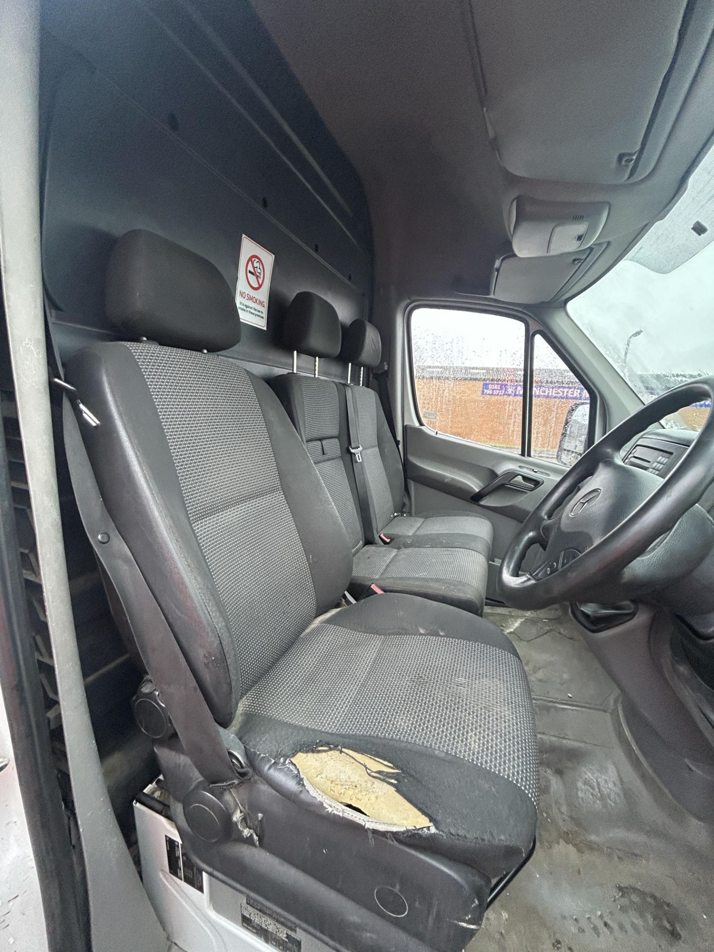Mercedes-Benz Sprinter 313 CDI Diesel Panel Van | White | Manual | AV62 OCY | 278,771 Miles - Image 9 of 12