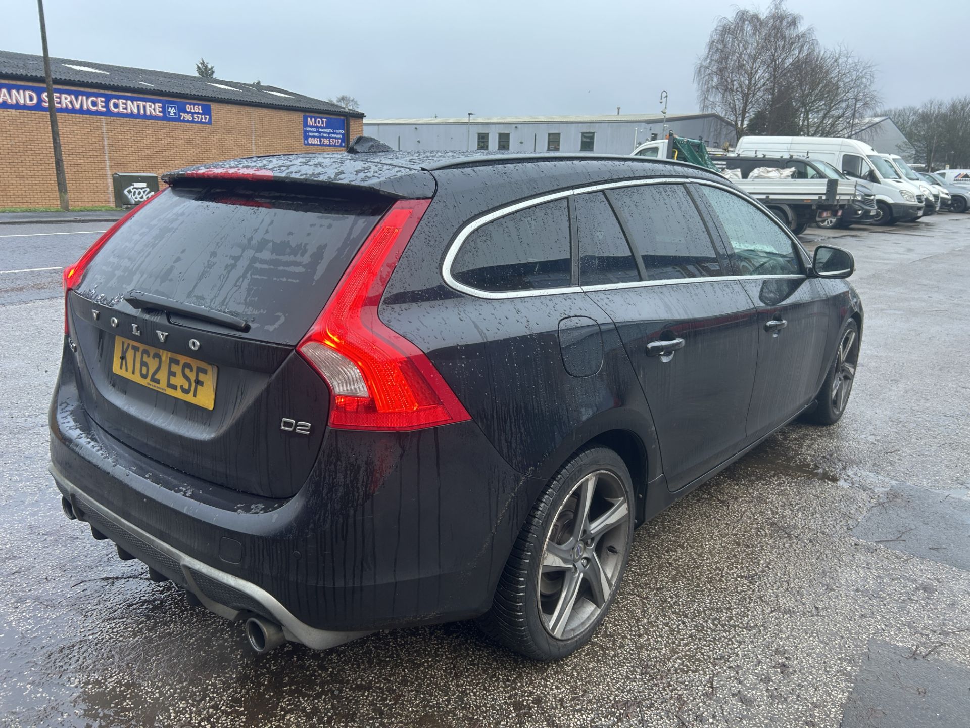 Volvo V60 R-Design D2 Diesel Estate | Black | Manual | KT62 ESF | 99,754 Miles - Image 7 of 21