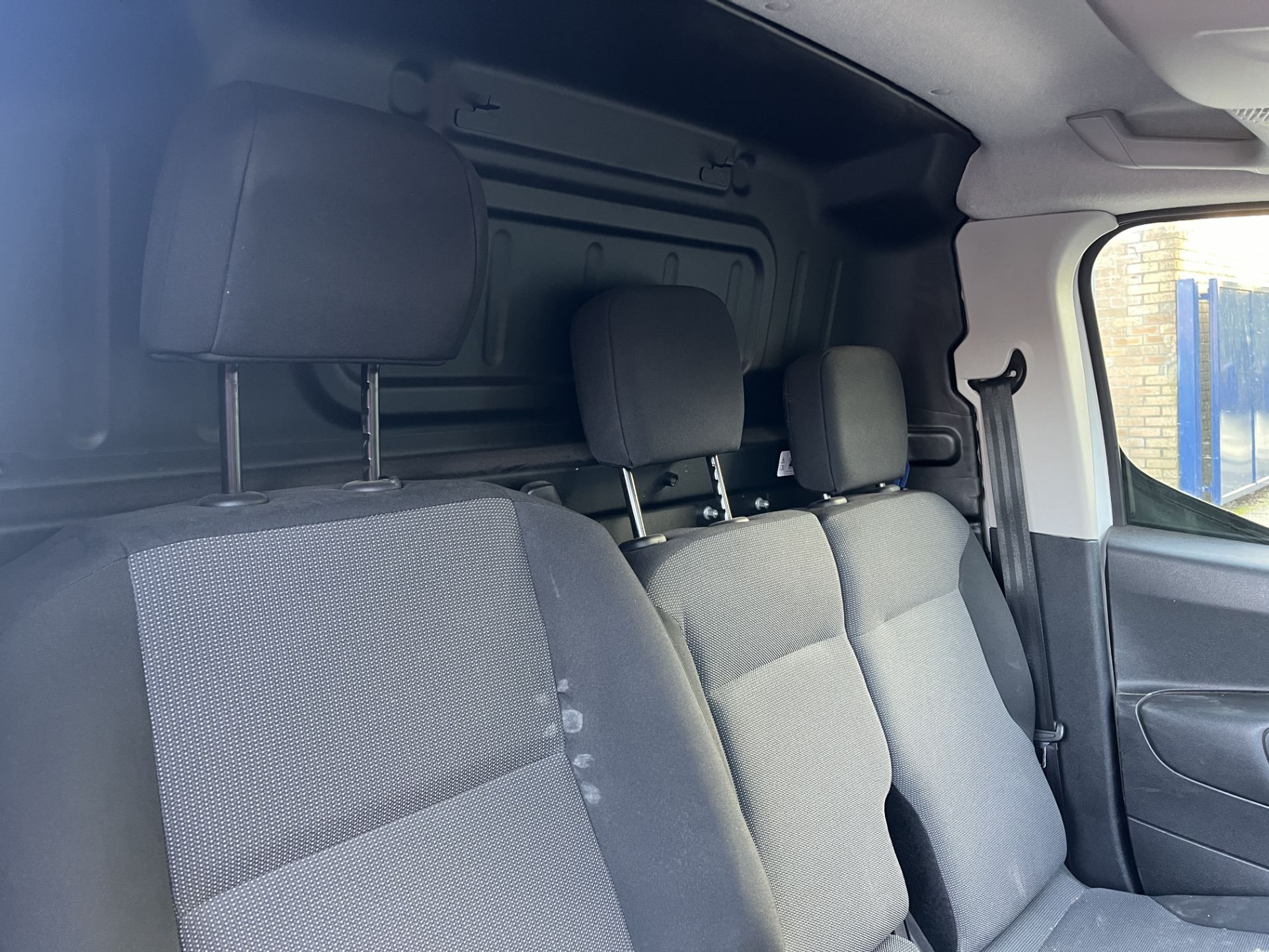 Citroen Berlingo 1000 Driver BHDI Diesel Panel Van | White | Manual | YG20 EKN | 54,767 Miles - Image 15 of 20