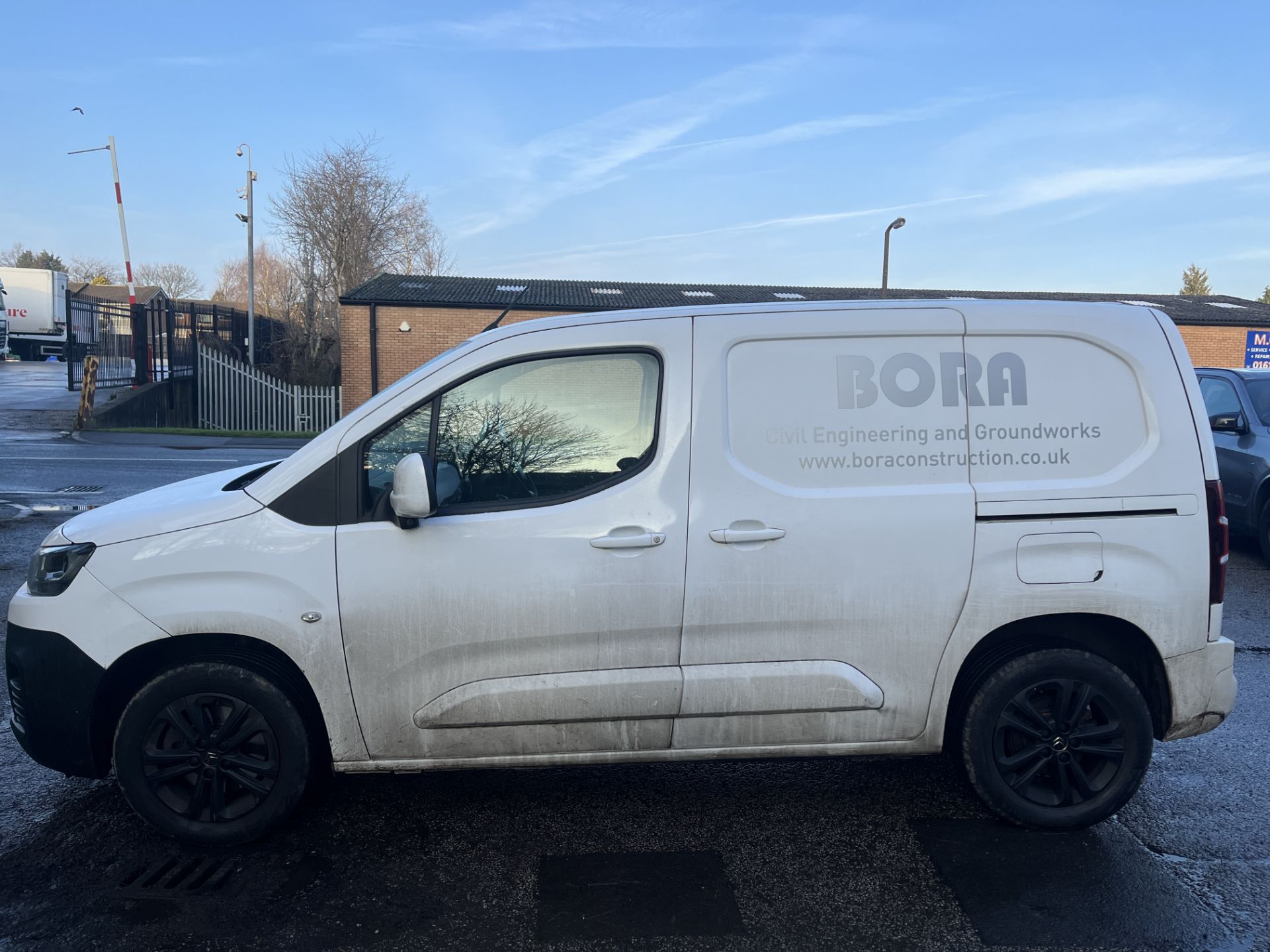 Citroen Berlingo 1000 Driver BHDI Diesel Panel Van | White | Manual | YG20 EKN | 54,767 Miles - Image 4 of 20