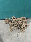 Approx 3x Lifting Chains With Some Form of Anchors. Please View Image For Further Detail