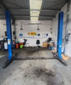 EuroTek U-T40 ECO 2-Post 4T Vehicle Ramp | YOM: 2019