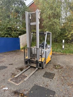 Plant and Machinery Sale | Forklifts | MIG Welders | Fume Extractors | Hand & Power Tools | Fixings & Fastenings