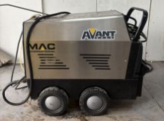Mac International AVANT Industrial High Pressure Washer