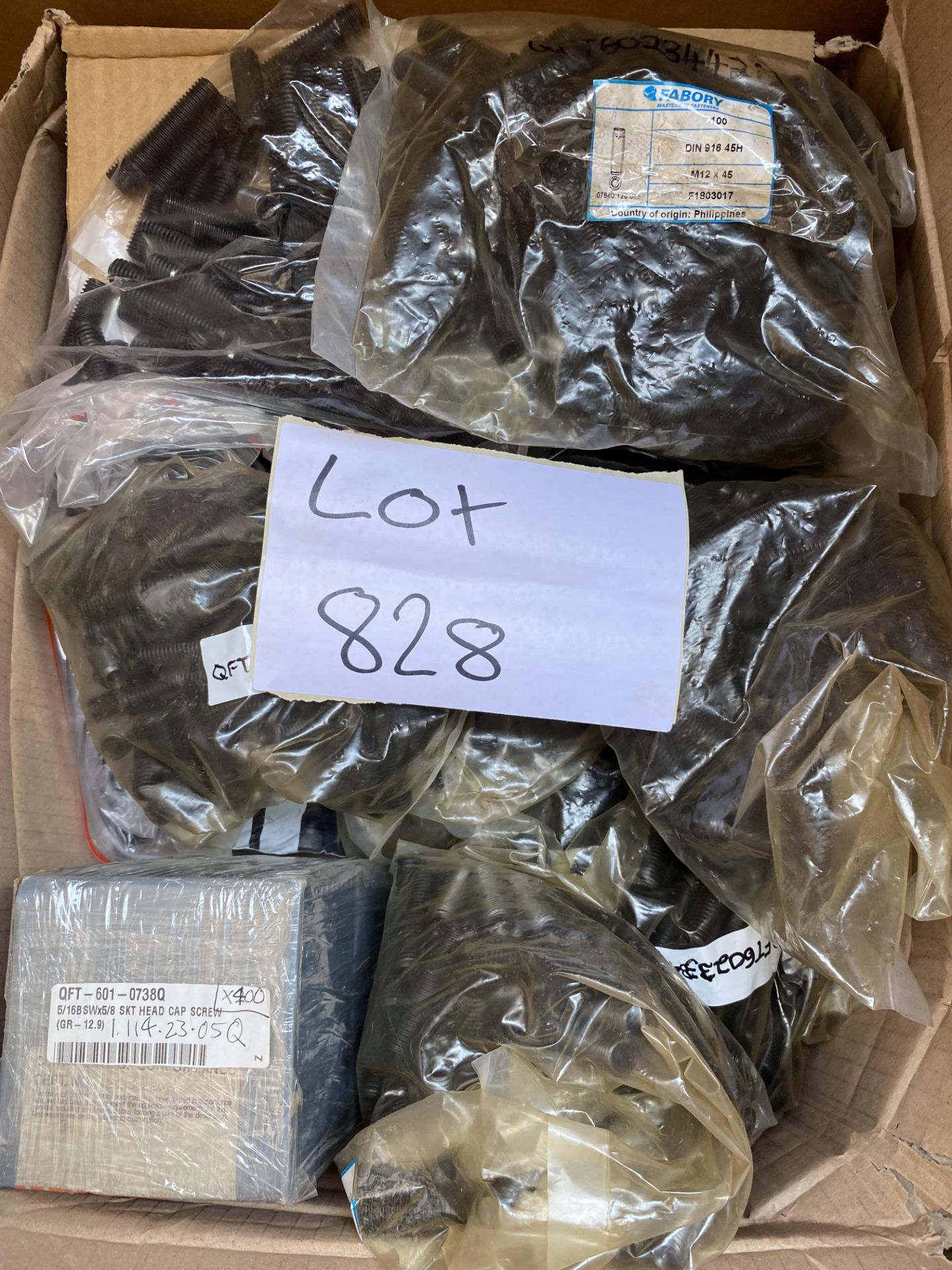 2000x APPROX ASSORTED NUTS/BOLTS/SCREWS INC FABORY & QUALFAST