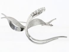 Brosche/Nadel: neuwertige vintage Designer-Goldschmiedebrosche mit Brillanten, 18K Weißgold