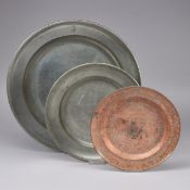 3 tlg. Konvolut - Zinnteller und Kupferteller