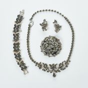 WEISS - Vintage Strass-Parure (4 Teile)