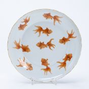 Seltener kleiner Famille-Rose-Teller mit Goldfischen