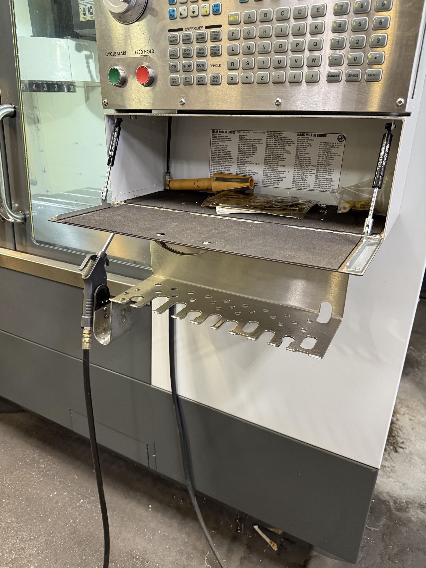 2014 Haas VF-2 CNC Vertical Machining Center, 20+1 Tool Changer, Haas Control, Chip Auger, HIL, P- - Image 4 of 28