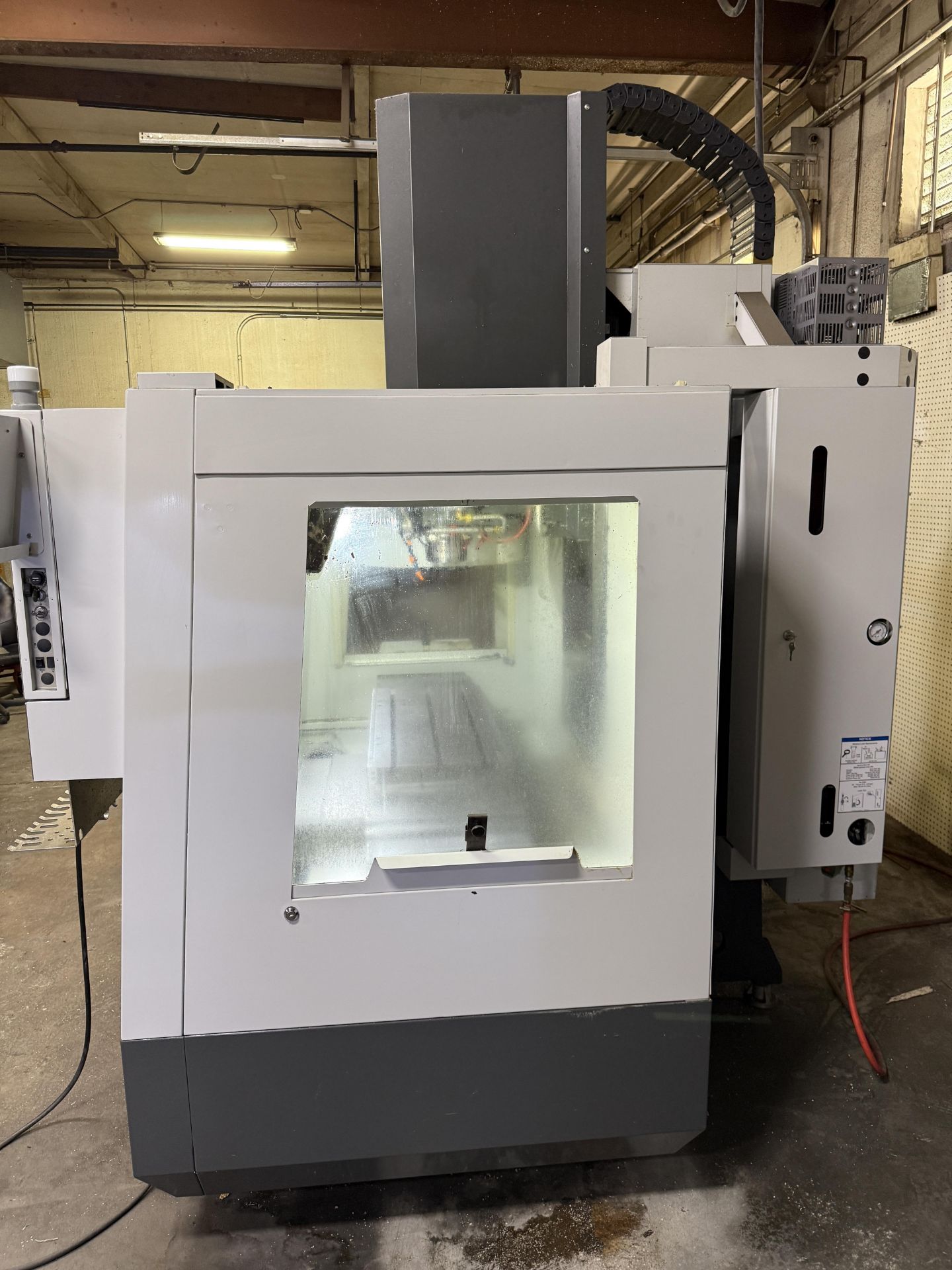 2014 Haas VF-2 CNC Vertical Machining Center, 20+1 Tool Changer, Haas Control, Chip Auger, HIL, P- - Image 10 of 28
