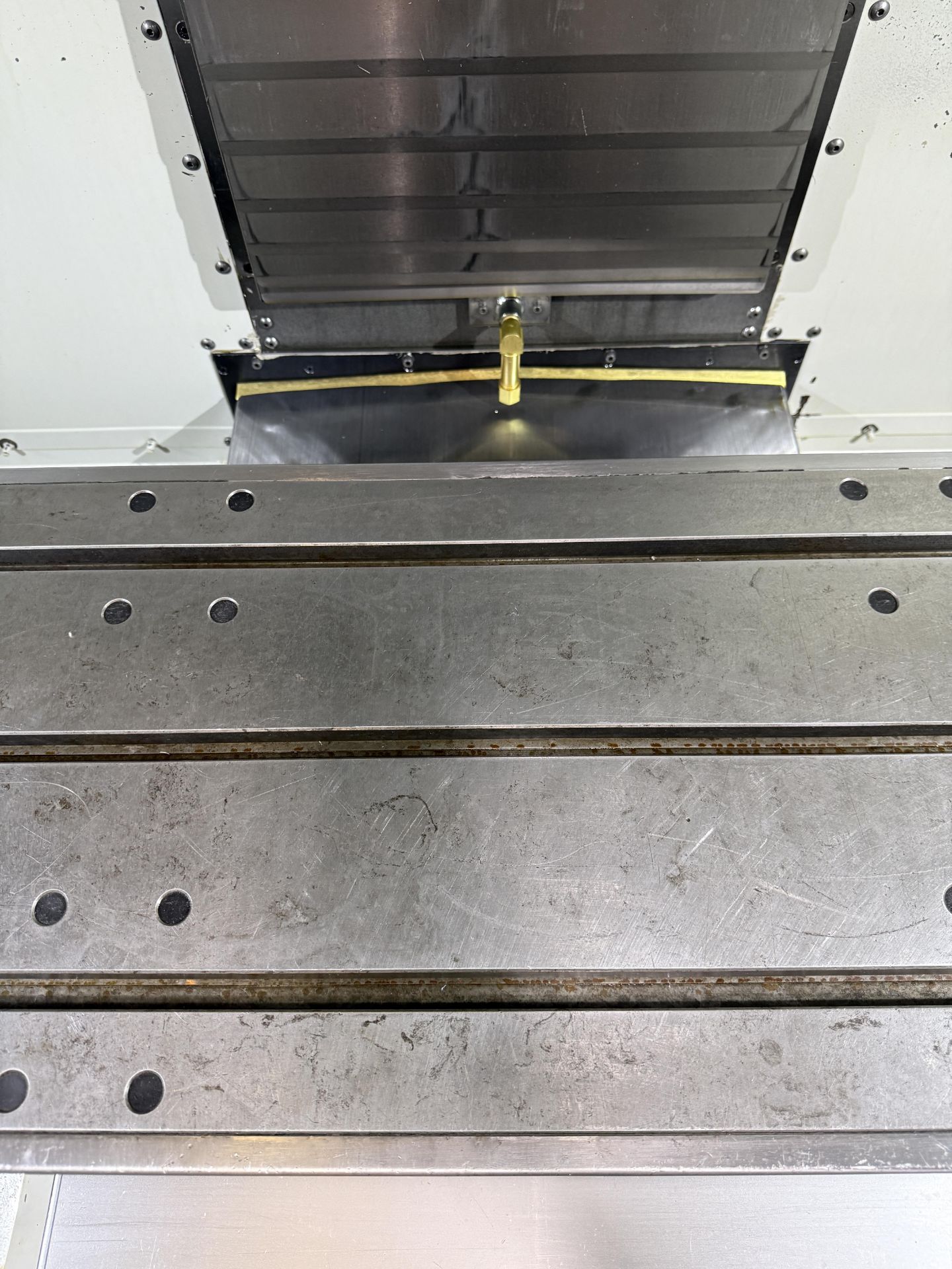 2014 Haas VF-2 CNC Vertical Machining Center, 20+1 Tool Changer, Haas Control, Chip Auger, HIL, P- - Image 22 of 28