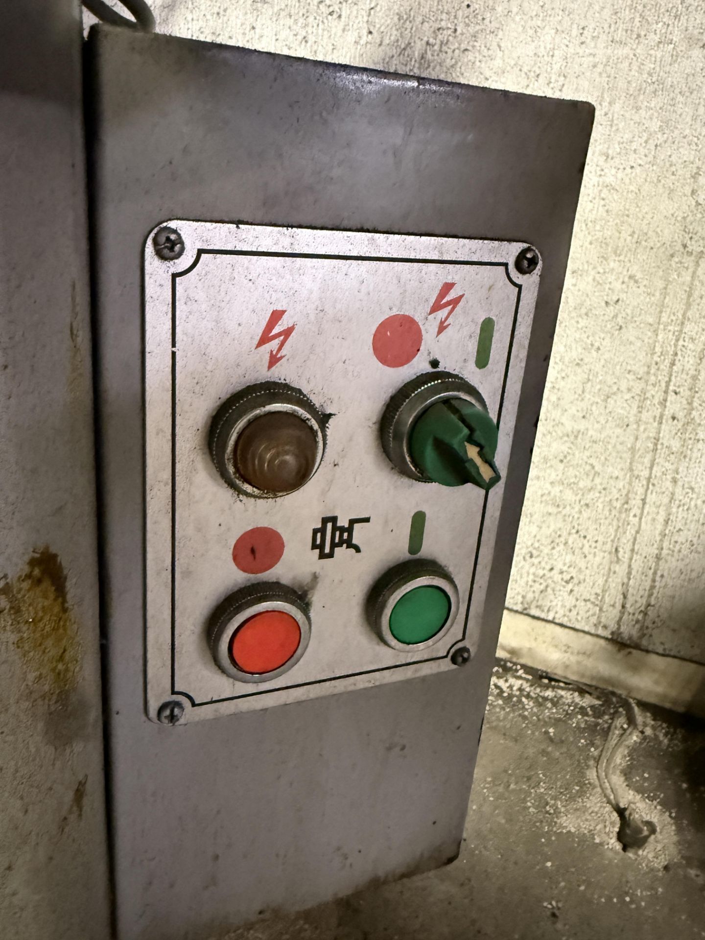 Acra RS-612 Surface Grinder With Kanetsu Magnetic Chuck & Box of Replacement Grinding Wheels - Image 6 of 7