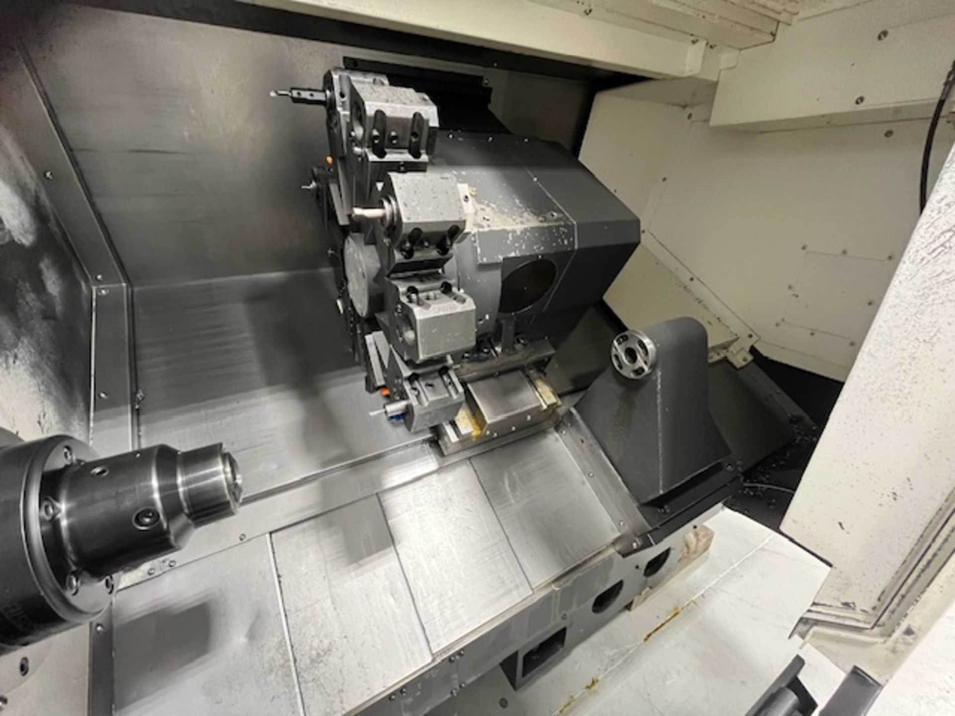 2020 Hyundai Wia SE2200L, CNC Lathe, Collet Chuck, 2.6" Bar Capacity, 13.8" Turn Diameter, 4500 RPM - Image 4 of 7