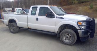 2015 Ford F250 SuperCab Pickup / 4X4 Gas V8 / Located: Montrose, PA