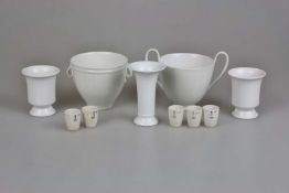 KPM, Konvolut Vasen und Becher, 10 Stück
