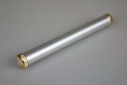 Humidor für eine Zigarre in Röhrenform