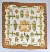 Hermès, Carré-Tuch 