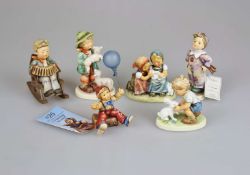 Sechs Hummel Figuren