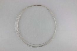 Fünfreihiges Collier, Stahl, 950er Platinverschluss