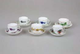 Meissen, 6 Mokkatassen mit UT, vers. Dekore
