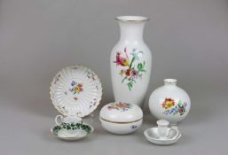 Konvolut Meissen und KPM, 7 Stück, 20. Jh.