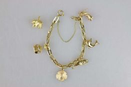 14K GG Bettelarmband mit 6 Charms (14K und 18K)