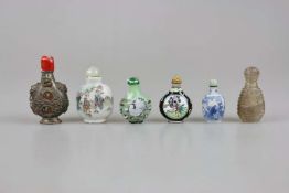 6 Snuffbottles aus Porzellan, Metall und Quarz/Glas