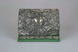 Schreibschatulle mit Silberbeschlag