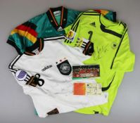 DFB Trikots der Frauenntionalmannschaft: Angerer, Hüngst, Wiegmann