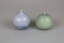 Zwei Kugelvasen, Studiokeramik, 20. Jh.
